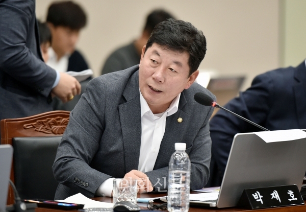 더불어민주당 박재호 의원 (부산 남구을 국토교통위원 윤리특별위원)