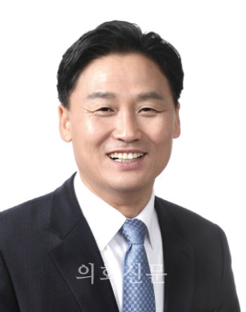 국회 기획재정위원회 소속 더불어민주당 김영진 의원(수원병)