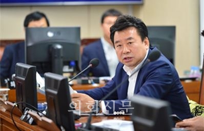 정지권 서울시의원 (더불어민주당, 성동구 제2선거구)