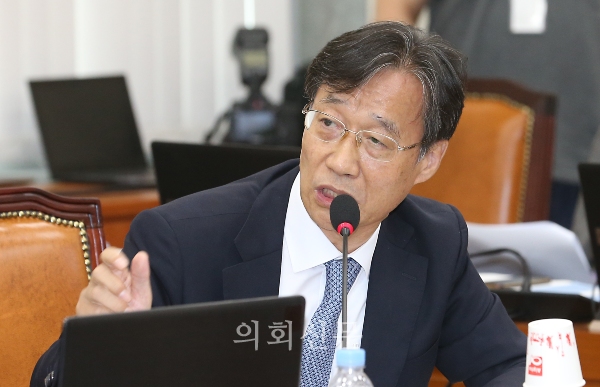 유동수 의원 (더불어민주당 인천 계양갑 정책 위원회 수석 부의장)